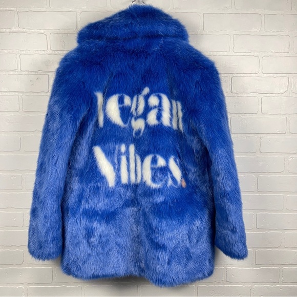 Jakke Women's Blue Faux Fur Coat "vegan vibes" size 2 trendy colorful oversized - Picture 3 of 8